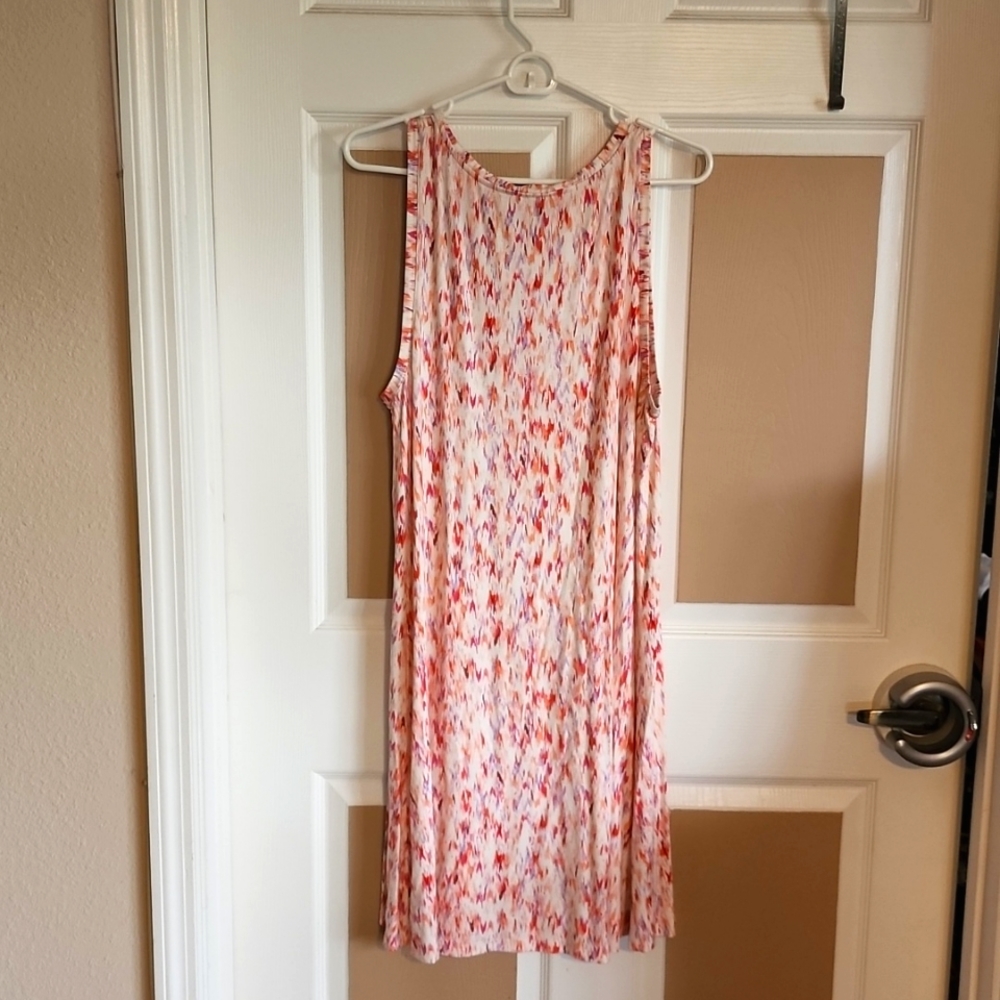 Womens sleeveless dress, LOFT size XL. Worn only 2 times.
